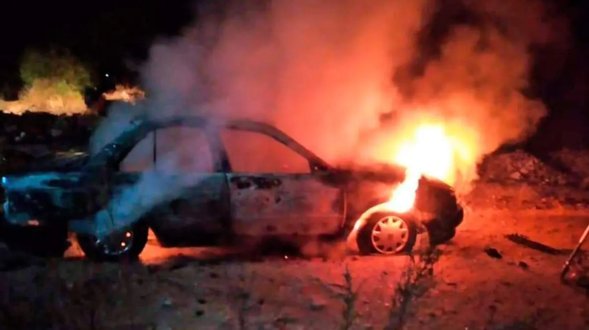 auto incendiado